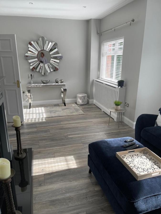St Elmos Townhouse Villa Londonderry Eksteriør billede